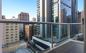 Oaks Brisbane Festival Suites